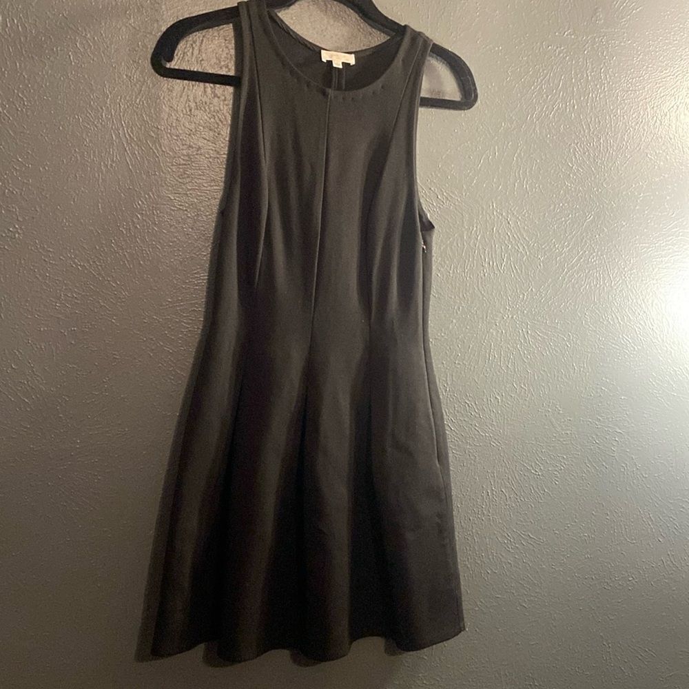 Ladies Wilfred Black Swing Dress size 4